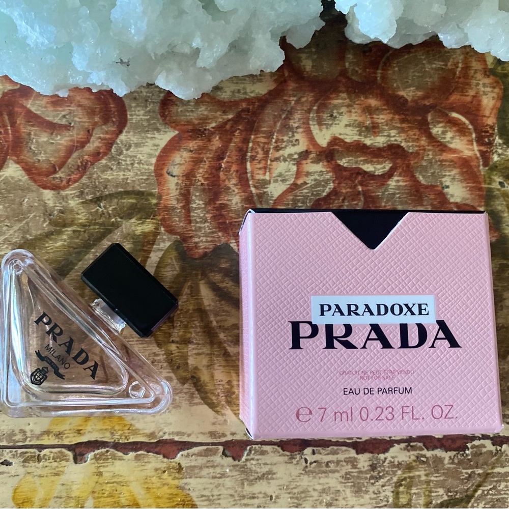 🦋PRADA PARADOXE Bundle - Picture 3 of 7